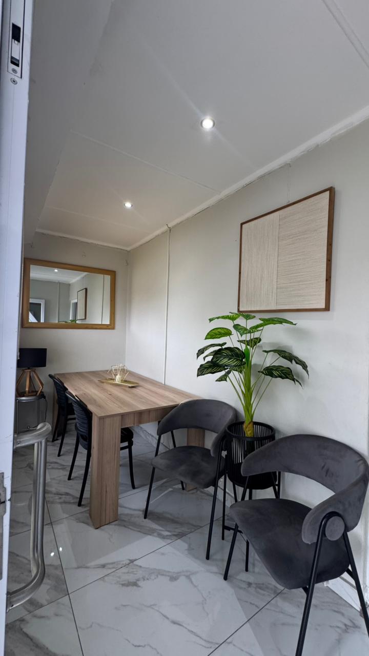 4 Bedroom Property for Sale in Cambridge West Eastern Cape